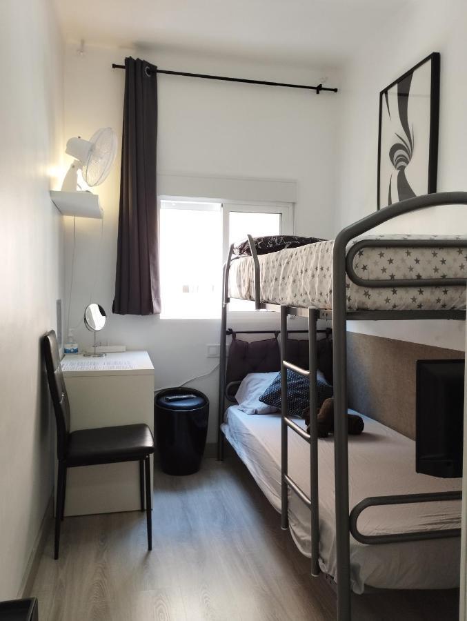 Vilapicina Hostal Барселона Экстерьер фото